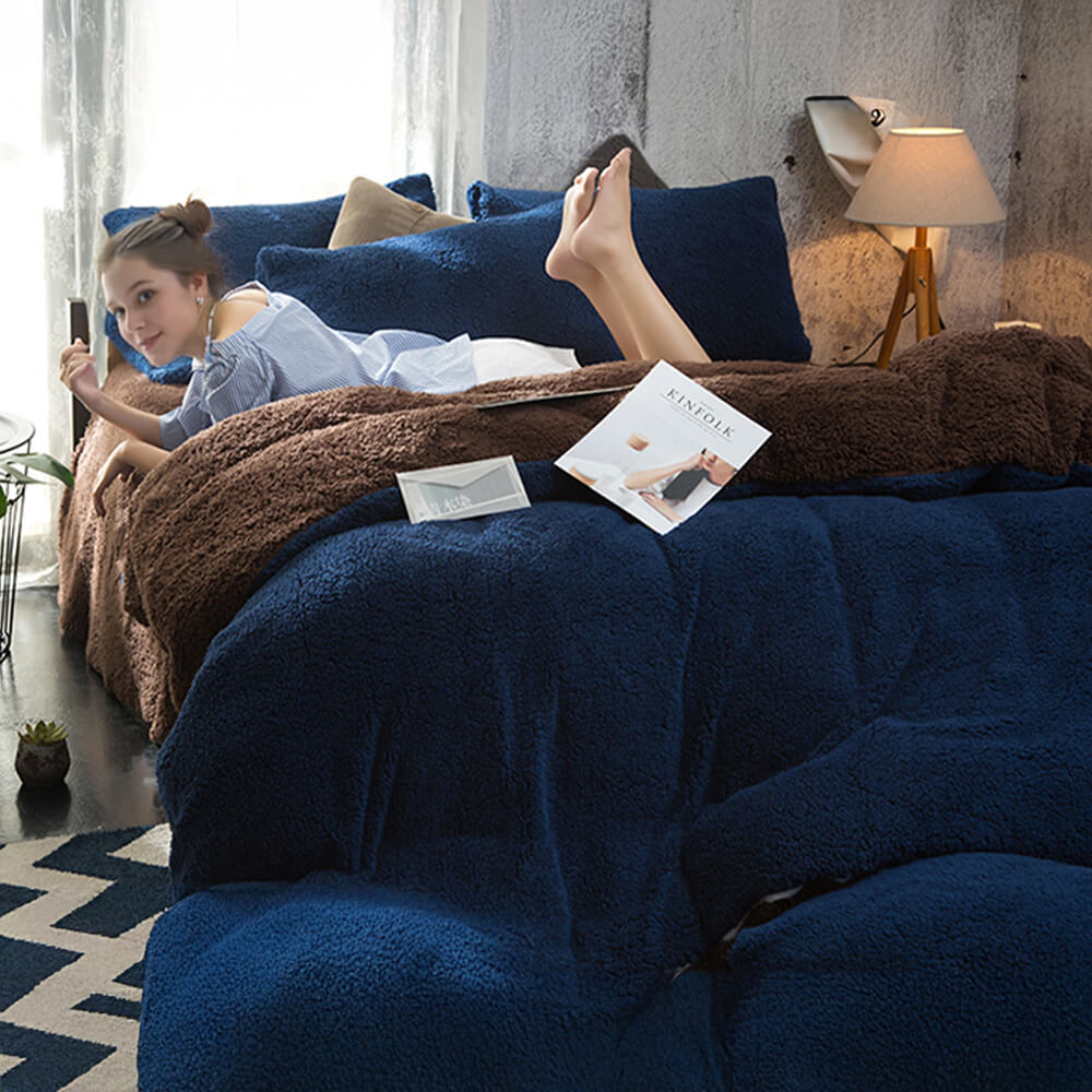 Conjunto de Lençóis de Cama Reversível Bicolor em Sherpa Aquentado e Espesso